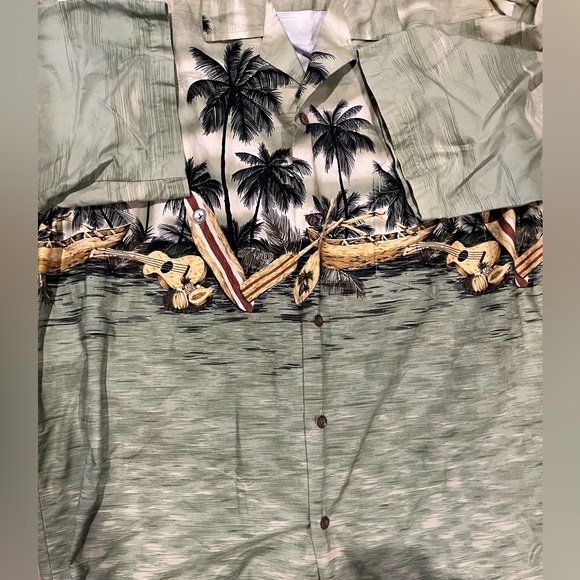 Hawaiian Togs Men’s Button Down Shirt - Picture 10 of 14